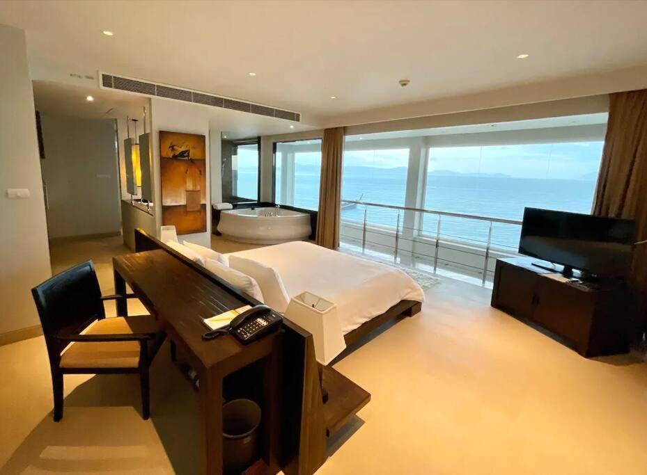 Beachfront Luxury Villa With Private Pool Ban Saiyuan Luaran gambar